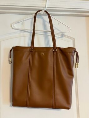 Michael Kors Matilda Cinch Bag